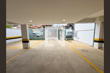 Garagem de apartamento à venda com 2 quartos, 140m² em Araguaia, Belo Horizonte
