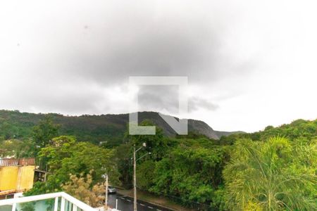 Vista da Suíte 3 de casa à venda com 6 quartos, 600m² em Itaipu, Niterói