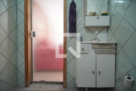 Banheiro de casa à venda com 2 quartos, 150m² em Canudos, Novo Hamburgo
