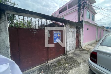 Fachada de casa para alugar com 1 quarto, 45m² em Jardim Vinte E Cinco de Agosto, Duque de Caxias
