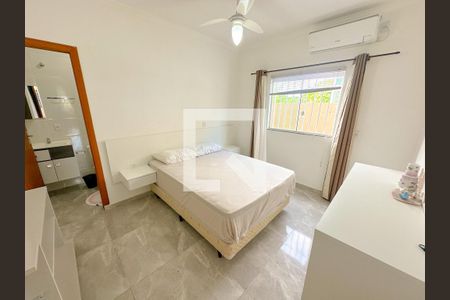Suíte de casa para alugar com 2 quartos, 65m² em São João do Rio Vermelho, Florianópolis