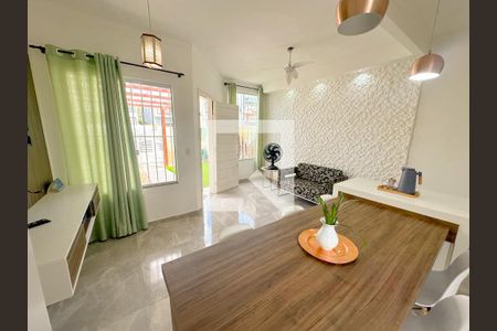 Sala/Cozinha de casa para alugar com 2 quartos, 65m² em São João do Rio Vermelho, Florianópolis