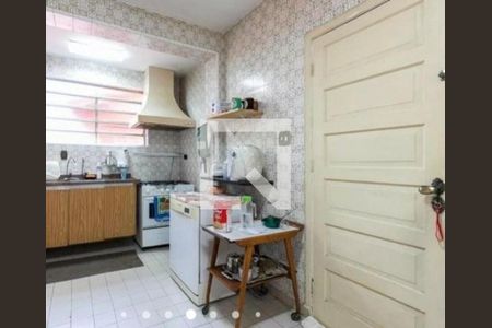 Casa à venda com 3 quartos, 199m² em Indianópolis, São Paulo