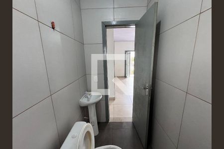 Banheiro de apartamento para alugar com 2 quartos, 65m² em Santos Dumont, São Leopoldo