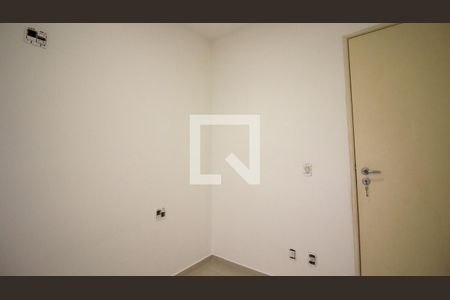 Apartamento para alugar com 3 quartos, 61m² em Vila Antonieta, São Paulo