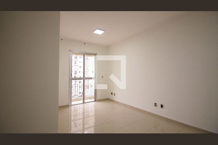 Apartamento para alugar com 3 quartos, 61m² em Vila Antonieta, São Paulo