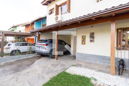 Jardim de casa à venda com 3 quartos, 375m² em Guarujá, Porto Alegre