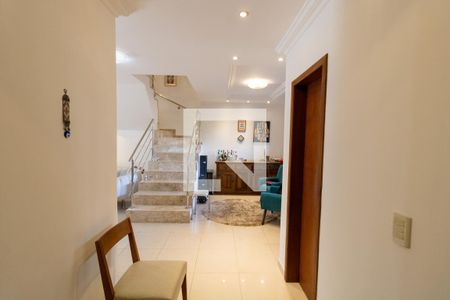 Sala de casa à venda com 3 quartos, 375m² em Guarujá, Porto Alegre