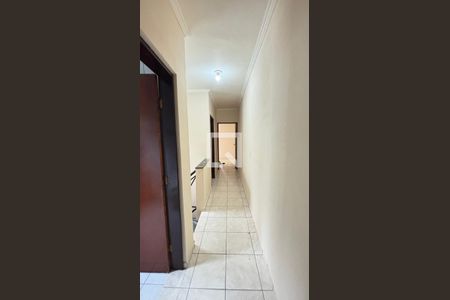 Corredor de casa à venda com 3 quartos, 130m² em Vila Príncipe de Gales, Santo André
