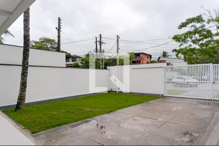 Garagem de casa à venda com 3 quartos, 110m² em Itaipu, Niterói