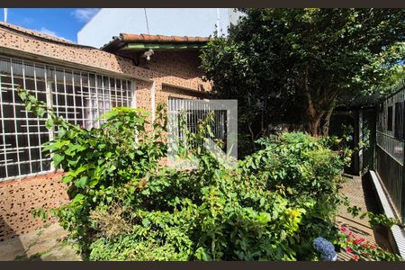Garagem de casa à venda com 2 quartos, 128m² em Vila Lutécia, Santo André