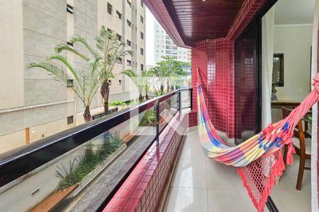 Varanda de apartamento para alugar com 4 quartos, 164m² em Vila Alzira, Guarujá