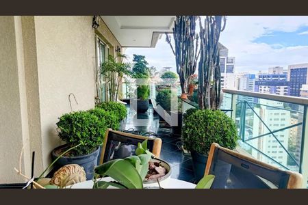 Foto 12 de apartamento à venda com 4 quartos, 465m² em Jardim Paulistano, São Paulo