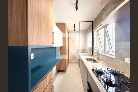 Cozinha de apartamento para alugar com 2 quartos, 76m² em Anhangabaú, Jundiaí