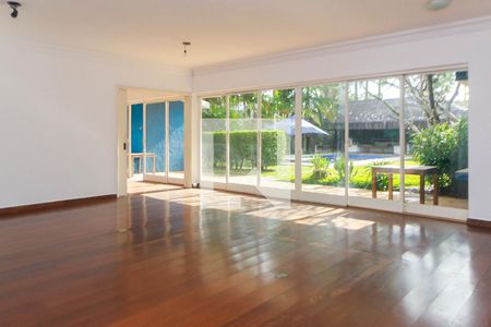 Sala de casa à venda com 3 quartos, 410m² em Brooklin, São Paulo