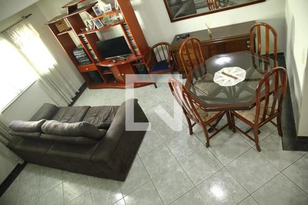 Sala de casa à venda com 3 quartos, 104m² em Bairro dos Casa, São Bernardo do Campo