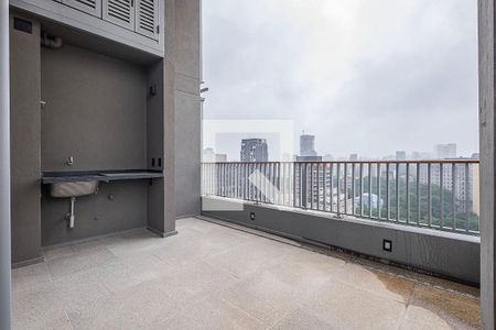 Varanda Sala/Cozinha de apartamento à venda com 3 quartos, 123m² em Cerqueira César, São Paulo
