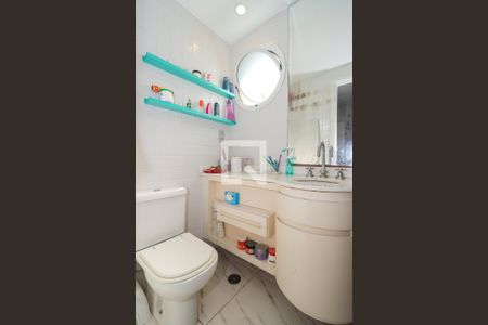 Banheiro da Suíte 2 de apartamento à venda com 3 quartos, 173m² em Panamby, São Paulo
