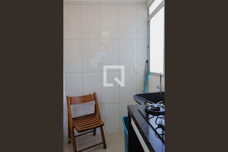 Área de Serviço de apartamento para alugar com 2 quartos, 100m² em Jardim Petropolis, Cotia