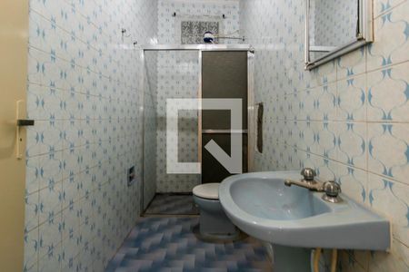 Banheiro de casa para alugar com 1 quarto, 100m² em Parque Boturussu, São Paulo