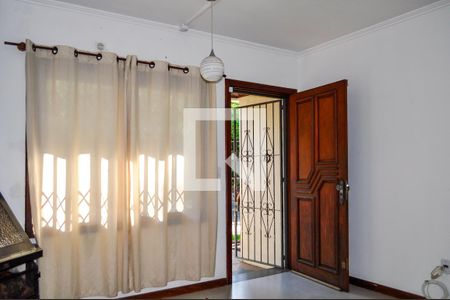 Sala de casa à venda com 2 quartos, 105m² em Cristal, Porto Alegre