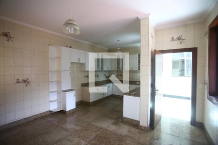 Cozinha de casa para alugar com 4 quartos, 720m² em Barreiro, Belo Horizonte