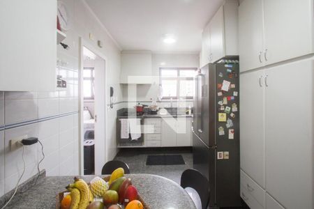 Cozinha de apartamento à venda com 4 quartos, 163m² em Campo Belo, São Paulo