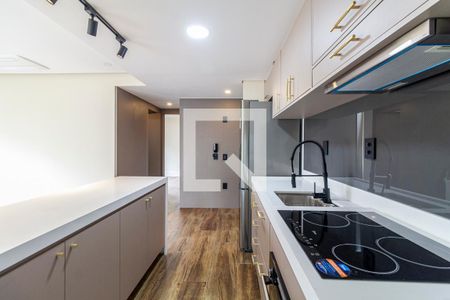 Cozinha de apartamento para alugar com 2 quartos, 75m² em Jardim America, São Paulo