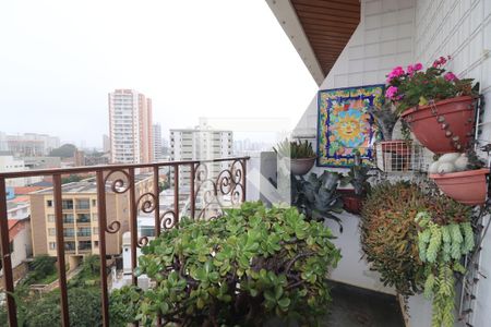 Varanda Sala de apartamento à venda com 3 quartos, 140m² em Vila Valparaíso, Santo André