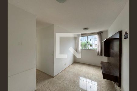 Sala de apartamento à venda com 2 quartos, 44m² em Vargem Pequena, Rio de Janeiro