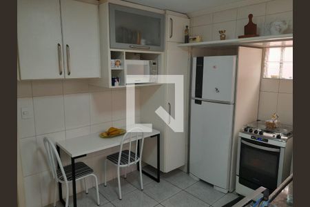 Cozinha de casa à venda com 4 quartos, 210m² em Vila Invernada, São Paulo