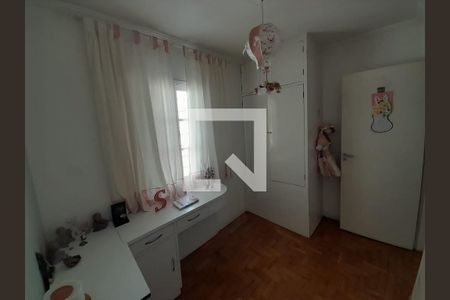 Casa à venda com 4 quartos, 210m² em Vila Invernada, São Paulo