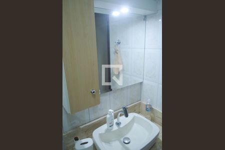 Banheiro  da Suíte de casa à venda com 2 quartos, 126m² em Penha de França, São Paulo