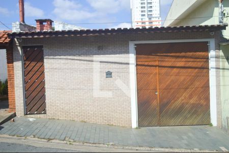 Fachada de casa à venda com 2 quartos, 126m² em Penha de França, São Paulo