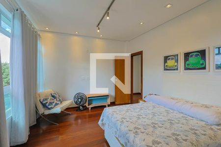 Quarto 3 de casa de condomínio à venda com 4 quartos, 510m² em Parque do Engenho, Belo Horizonte