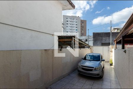 Garagem de casa para alugar com 2 quartos, 74m² em Jardim Maristela, São Paulo