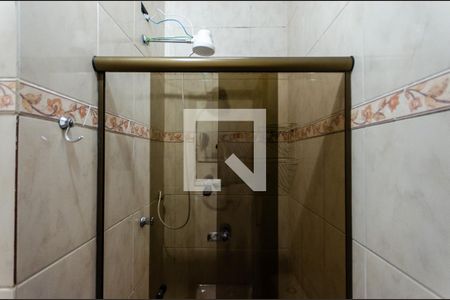 Banheiro de casa para alugar com 2 quartos, 74m² em Jardim Maristela, São Paulo