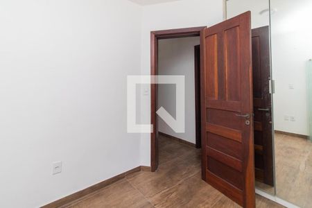Quarto  de casa de condomínio à venda com 2 quartos, 146m² em Sétimo Céu, Porto Alegre