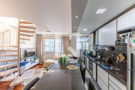 Sala de apartamento à venda com 2 quartos, 114m² em Floresta, Porto Alegre