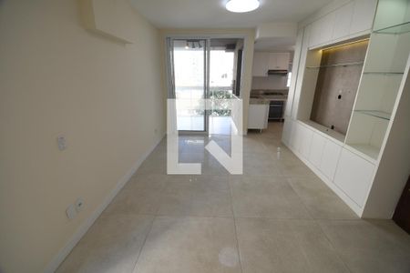 Sala de apartamento à venda com 1 quarto, 50m² em Cambuí, Campinas