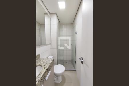 Banheiro de apartamento para alugar com 2 quartos, 58m² em Santo Andre, São Leopoldo