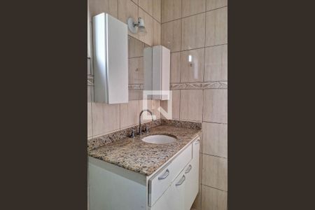 Banheiro da Suíte 3 de casa de condomínio à venda com 3 quartos, 337m² em Badu, Niterói
