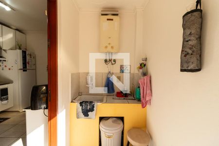 Área de Serviço de casa à venda com 3 quartos, 160m² em Espírito Santo, Porto Alegre