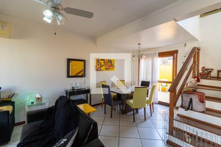 Sala de casa à venda com 3 quartos, 160m² em Espírito Santo, Porto Alegre