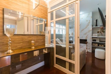 Sala Íntima de casa para alugar com 3 quartos, 300m² em Alto Ipiranga, Mogi das Cruzes