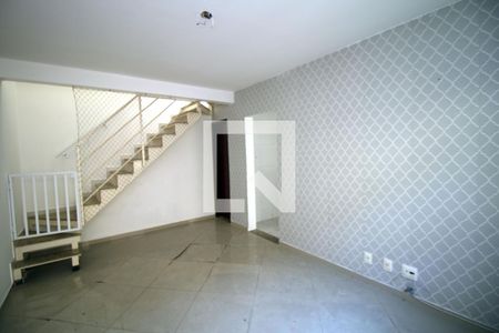 Sala de apartamento para alugar com 2 quartos, 80m² em Irajá, Rio de Janeiro
