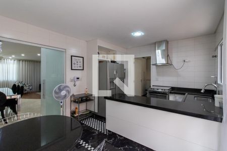 Cozinha de casa à venda com 4 quartos, 430m² em Jardim Maria Helena, Guarulhos