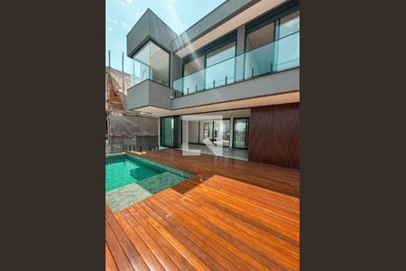 Casa de Condomínio à venda com 4 quartos, 604m² em Alphaville Residencial Dois, Barueri