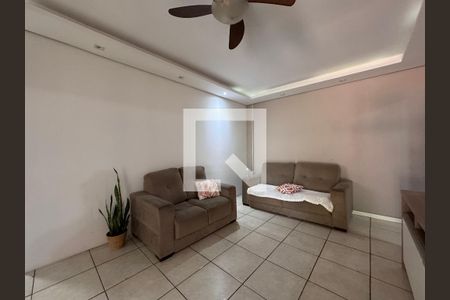 Sala  de casa à venda com 3 quartos, 100m² em Feitoria, São Leopoldo