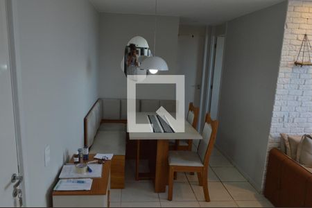 Sala de apartamento para alugar com 2 quartos, 45m² em Curicica, Rio de Janeiro